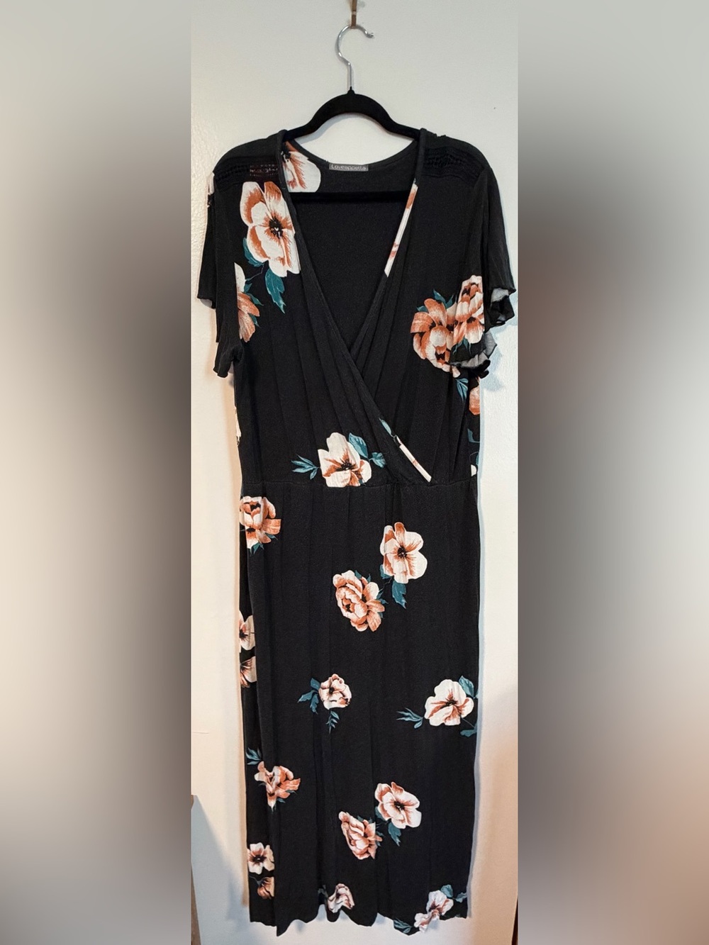 Loveappella Black Floral Wrap Midi Dress